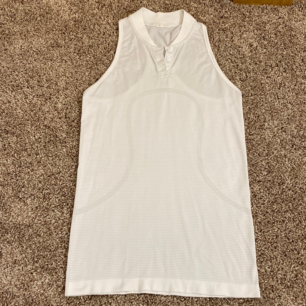 COPY - Lululemon top